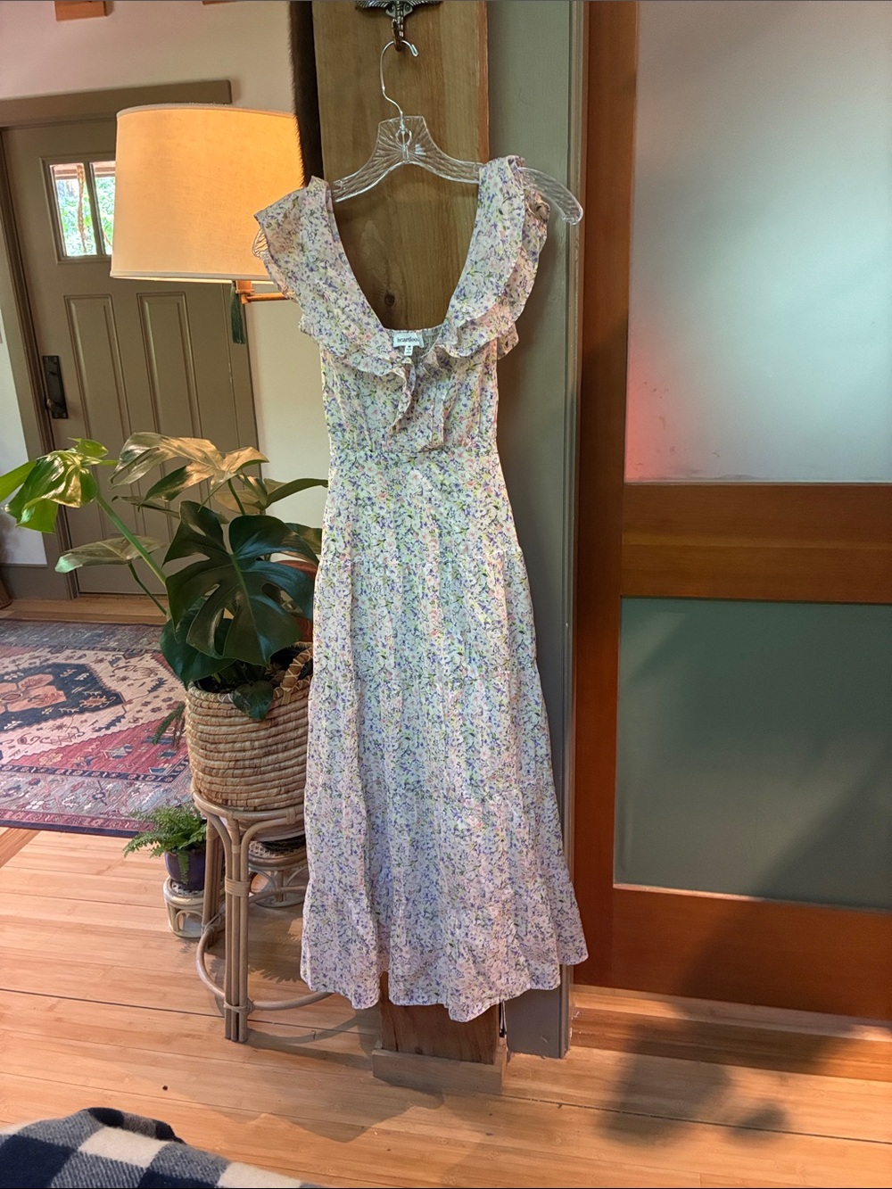 SUPER FEMININE Heartloom Floral Ruffle Midi Dress - Pastel Floral NWOT M 💋